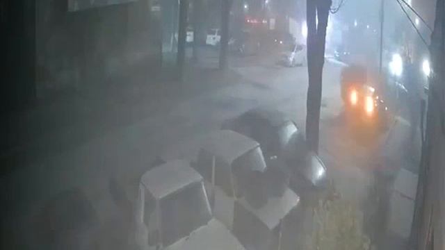 Момент взрыва в Таганроге попал на камеру видеонаблюдения смотреть онлайн