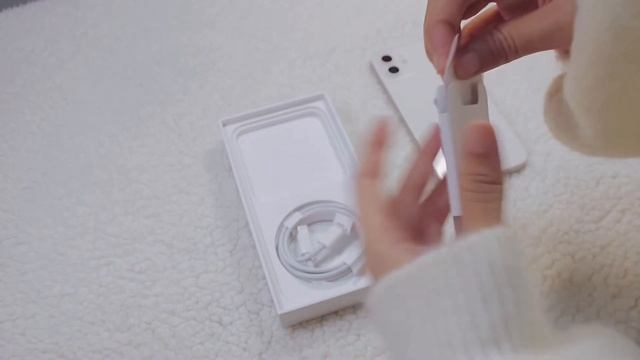 Iphone 12 128gb White Unboxing. смотреть онлайн