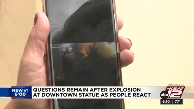 Explosion beneath sculpture of Lenin in San Antonio puzzles passersby смотреть онлайн