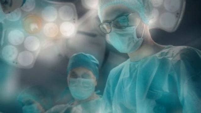 Baby is BORN with a LUMP on the NECK, and the doctor is surprised to see what's there смотреть онлайн