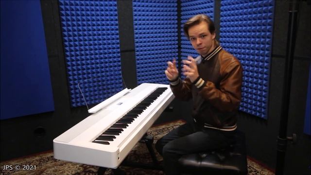Kawai's New Mid-Range ES Series Keyboard - ES520 Review смотреть онлайн