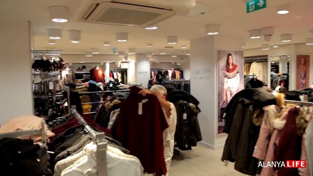 Турция, Аланья: ШопингТур / Обзор цен в LC WAIKIKI смотреть онлайн