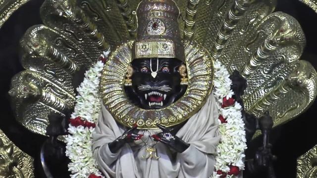 Mangal Arati LIVE from Sri Dham Mayapur смотреть онлайн