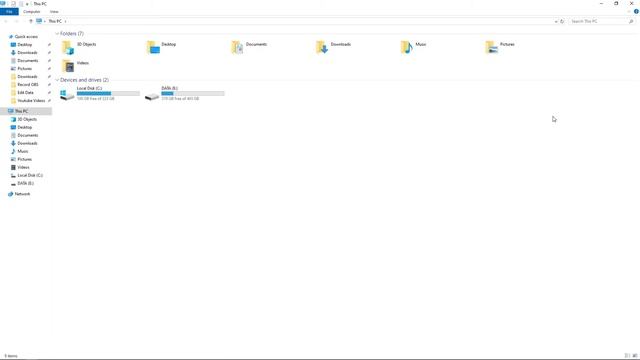 Make your Desktop look Minimalist! (No Software Required) | Windows 10 смотреть онлайн