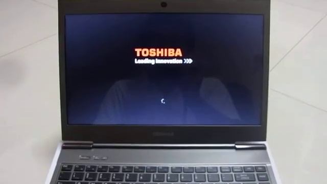 Toshiba Z935 SSD+UEFI Windows 8 Boot Time смотреть онлайн