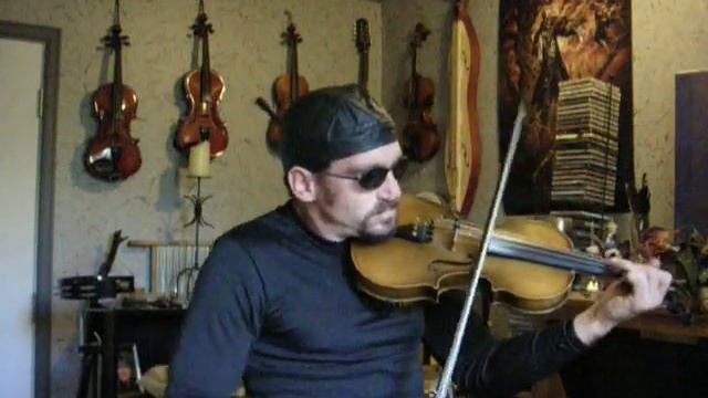 Derek L. Hoffman playing Elzic's Farewell смотреть онлайн