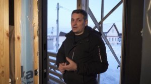 Входная дверь в каркасном доме - как сделать правильный выбор