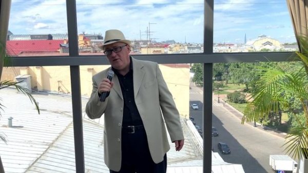 Dmitry Ushakov - Night and day