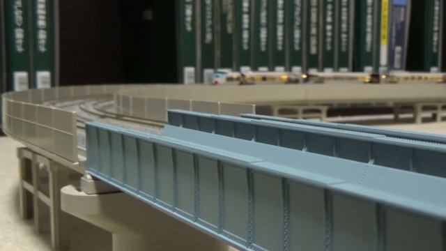 2018年9月30日 今日の鉄道模型ｼﾘｰｽﾞ#546 KATO･287系パンダくろしお/KATO･225系100番台新快速 смотреть онлайн