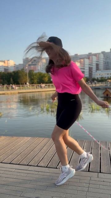 #скакалка #skipping #shuffledance #jumprope #москва #прыжкинаскакалке #какпрыгатьнаскакалке смотреть онлайн