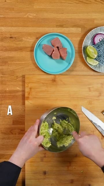 Как правильно приготовить толчёное авокадо: вкуснее, чем гуакамоле! смотреть онлайн