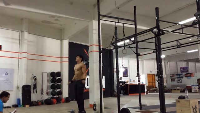 Luis Oscar Mora 18.3 смотреть онлайн