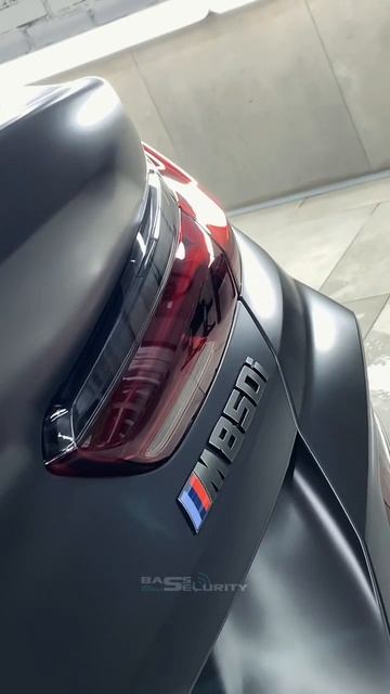 Защищаем ваши лобовые стекла от сколов #bassecurity #bmw #automobile смотреть онлайн