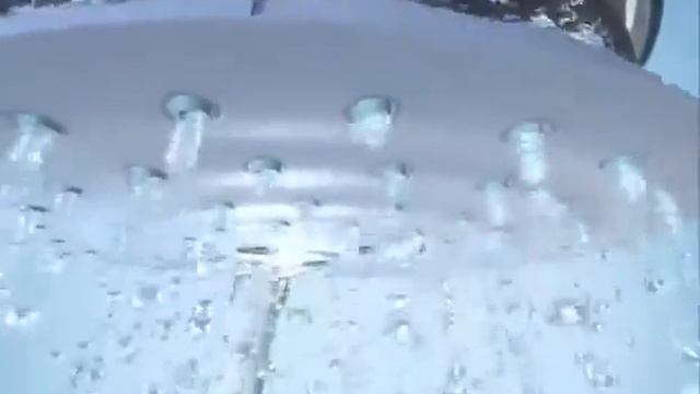 Технология Hansgrohe AirPower больше удовольствия от меньшего количества воды смотреть онлайн