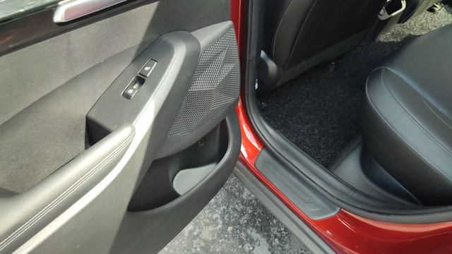 Краткий обзор Kia Seltos 2019г.
Дизель ДВС 1.6л./136л.с. 
АКПП, полный привод 4×4