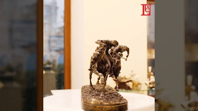 Скульптура бронзовая "Скачки на лошадях" смотреть онлайн