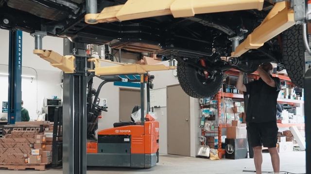 Prepping for Lift Off | Codename: Cerberus смотреть онлайн