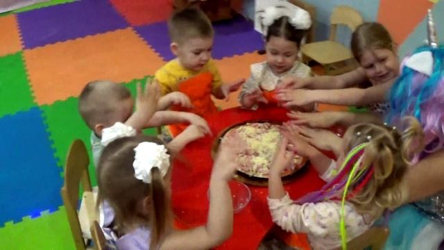 ДЕНЬ Рождение Марианны. 2025 год. Щелкино смотреть онлайн