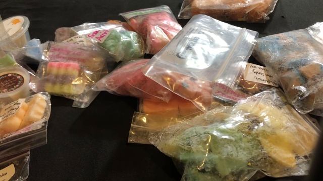 Channel Intro! Wax stash- woofwix, candy panda, scented squirrel and more смотреть онлайн