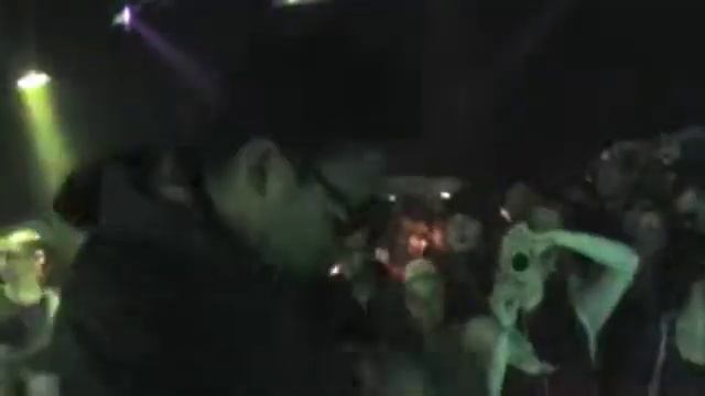 DJ MK & ROOTS MANUVA - RICKY RANKIN - X-BOX 360 TENT BESTIVAL 2008 смотреть онлайн