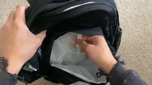 JanSport Big Student Backpack Showcase смотреть онлайн