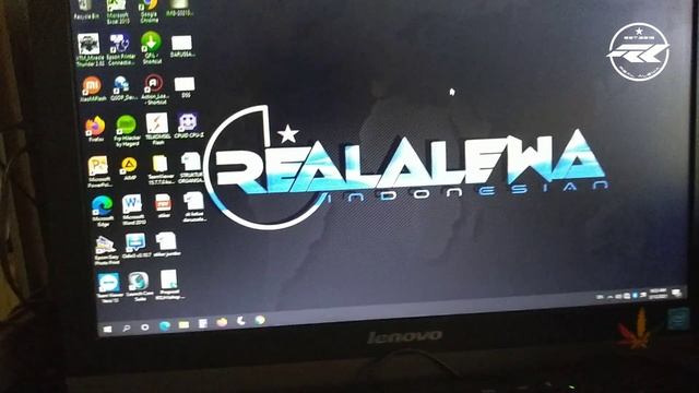 Cara Menghilangakan tulisan Your Windows License Will Expire Soon Windows 10 [REALALEWA] смотреть онлайн