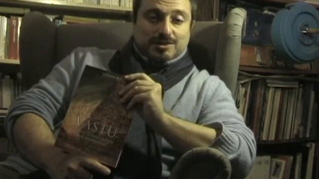 Vastu, scienza indiana dell'architettura, libro di Valentino Bellucci, Enigma edizioni смотреть онлайн