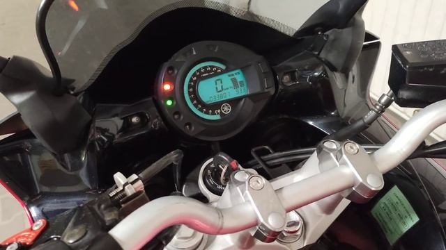 Yamaha FZ6 warm engine start смотреть онлайн