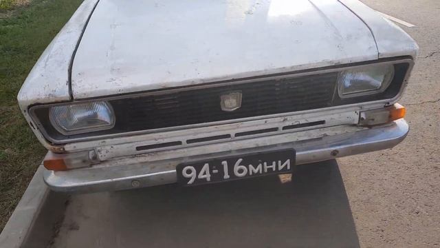 Москвич-2137 (M2137 White Old Car). смотреть онлайн
