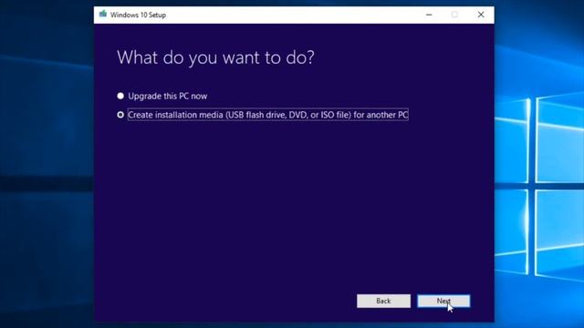 Tech pro - How to make a windows 10 bootable CD смотреть онлайн