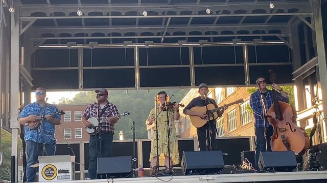Lincoln Mash and Heather Alley Band “Eli Renfro” смотреть онлайн