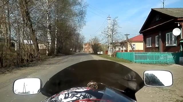 По поселку Никологоры ул Советская на мото кавасаки ZZR 400 (2)