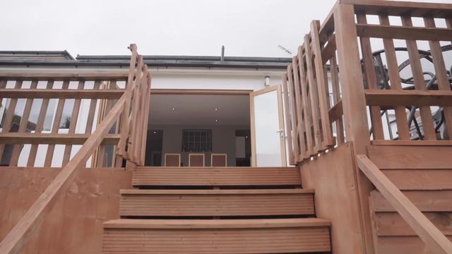 Fantastic 4 Bed Chalet Bungalow | 1,559 ft2 | Aaron Kirk | The Property Cloud смотреть онлайн