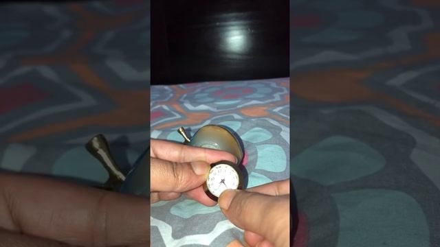 Marble Apple Shape Paper Weight Watch (Time setting) смотреть онлайн