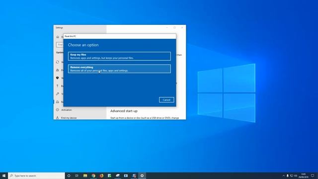 How to Reset Windows 10 / Wipe Windows 10 / Save Personal Files смотреть онлайн