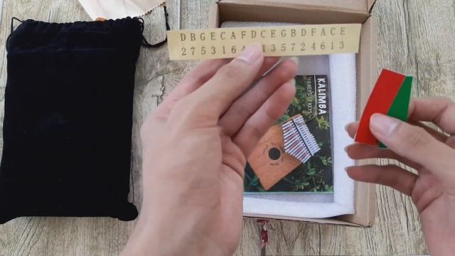 Unboxing My New Kalimba смотреть онлайн