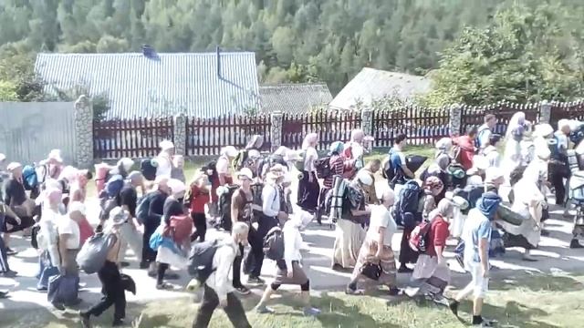 Завершение Крестного хода до Почаева 25 08 2017 смотреть онлайн