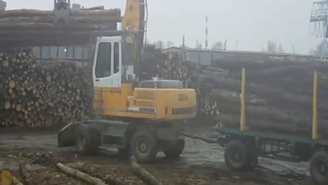 перемещение пиловочника на 200 метров в прицепе смотреть онлайн