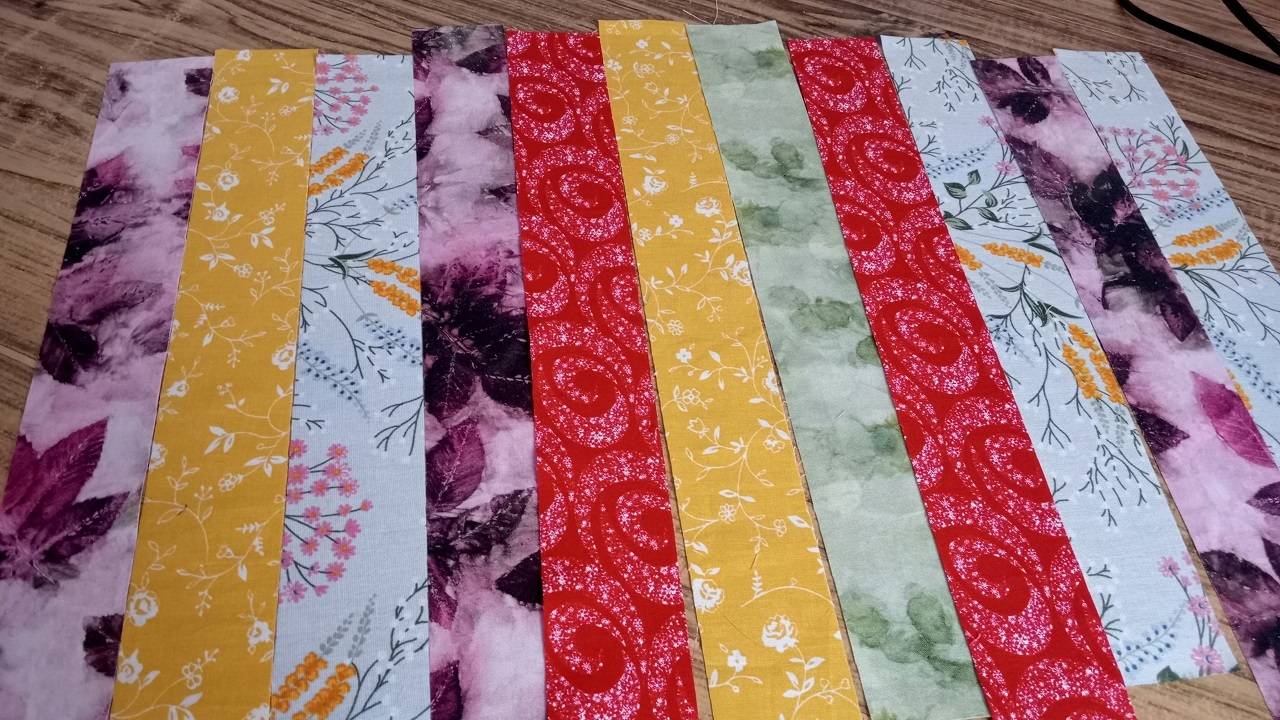 Шикарная и, при этом, очень простая лоскутная техника. Лоскутное шитье для начинающих смотреть онлайн