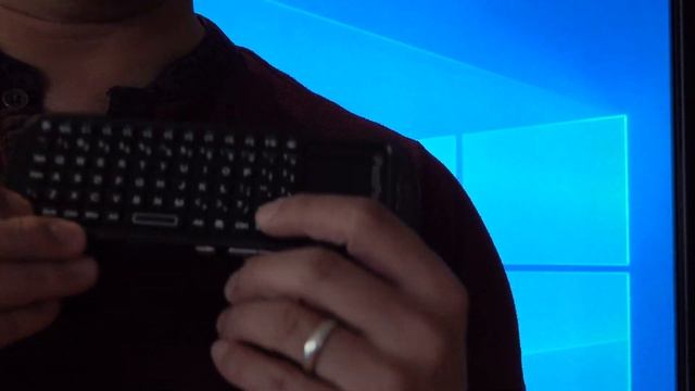 Mini Bluetooth Keyboard For Kiosk Display by iPazzPort - Setup & Review смотреть онлайн