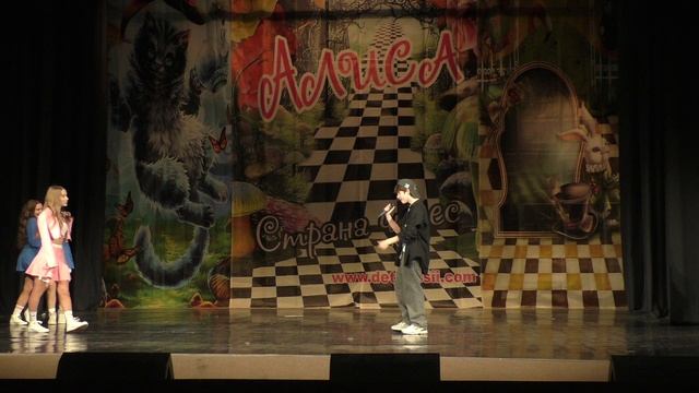 ГОРЯЧЕВ МАКАР. Сумасшедшая смотреть онлайн