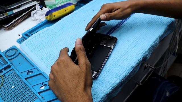 IPhone water damage repair । iphone servicing 🥰 Mobile Center смотреть онлайн