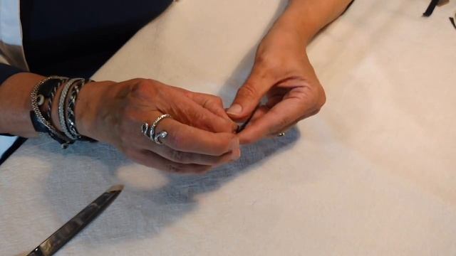 Saami Inspired Antler Button Techniques смотреть онлайн