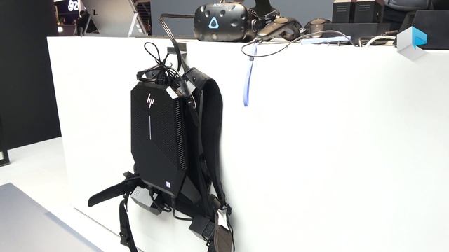 HP Z VR Backpack workstation for Virtual Reality смотреть онлайн