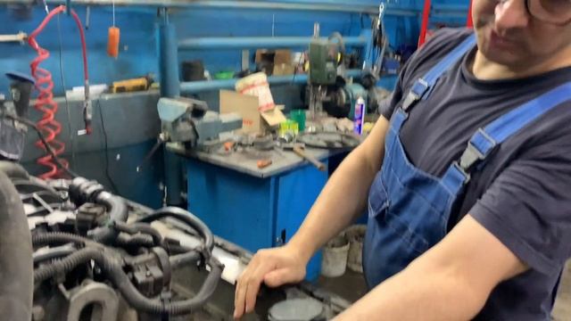 Стоимость ремонта двигателя EcoBoost для Volvo S60.