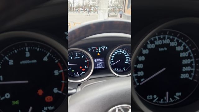 Toyota Land Cruiser 200  в продаже