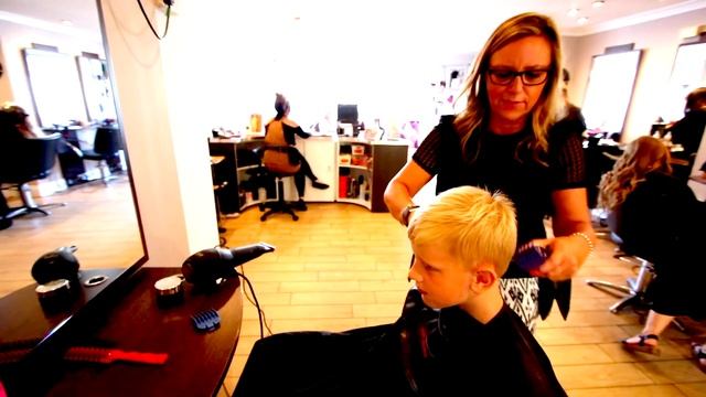 Mono Hair Design - Kids смотреть онлайн