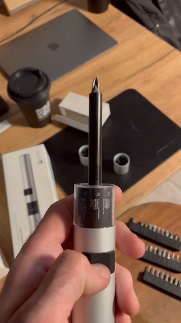 Электрическая отвертка Xiaomi Wowstick SD 36 in 1 Screwdriver Set Silver смотреть онлайн