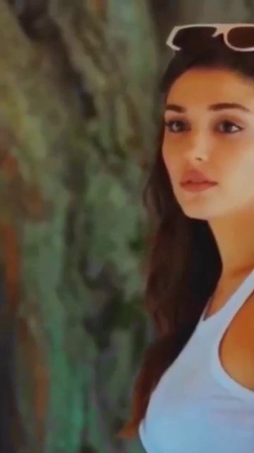 Serkan × Eda jealousy? 😩#shorts_ #edayildiz #serkanbolat #sençalkapımı #love #hanker смотреть онлайн