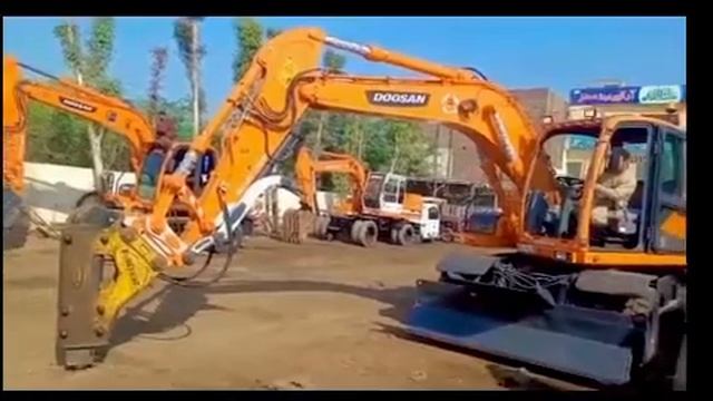 Jack hammer || Doosan. DX140 Excavator смотреть онлайн